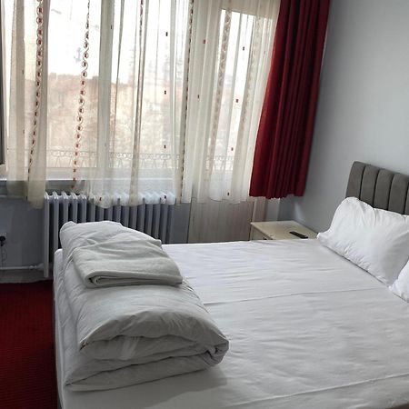 Oez Altinbasak Otel Анкара Екстер'єр фото