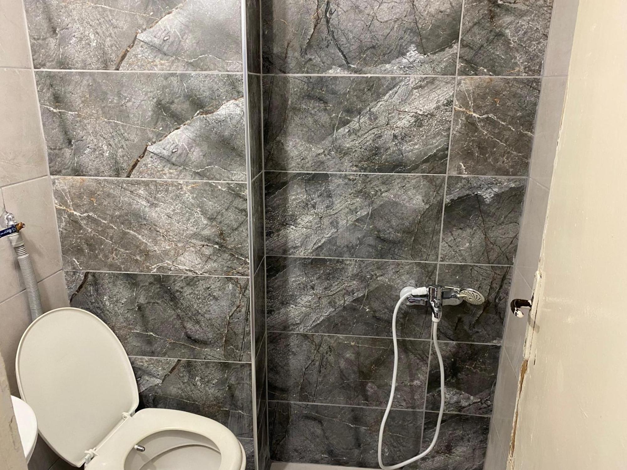 Oez Altinbasak Otel Анкара Екстер'єр фото